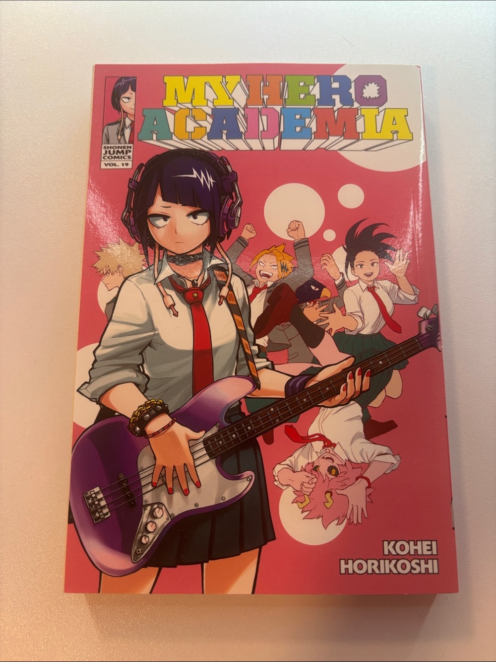 My Hero Academia Vol. 19 Manga - Pink Cover